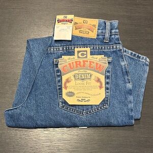 Vintage CURFEW Loose Fit 100% Cotton Blue Denim Jeans Men’s 30x32 NWT‎